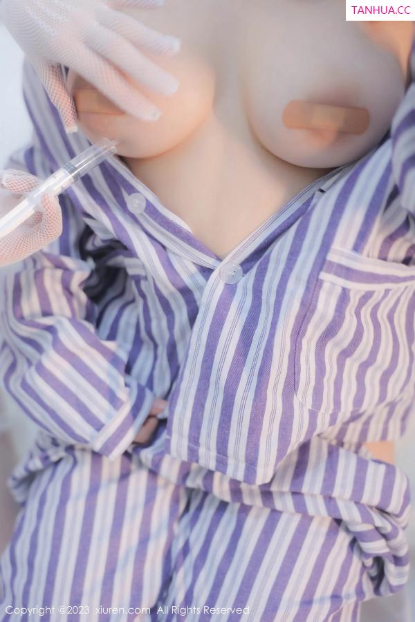   [XiuRen]高清写真图 2023.11.17 No.7683 模特合集 医生与护士第20张图片